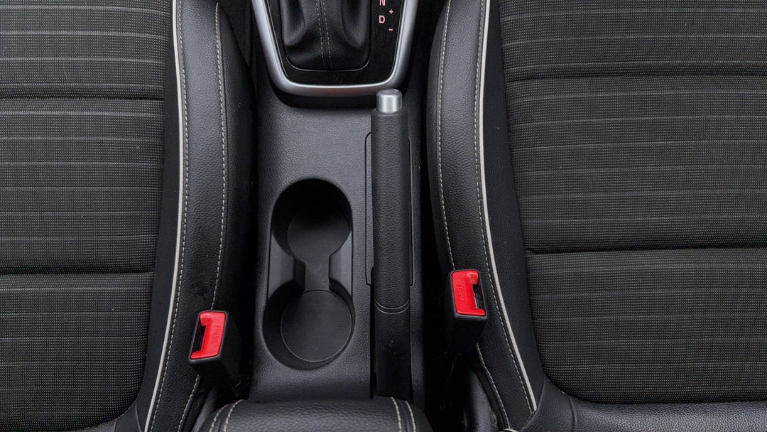 2023 Kia Rio Gt-line, Automatic, 30713 km, Handbrake