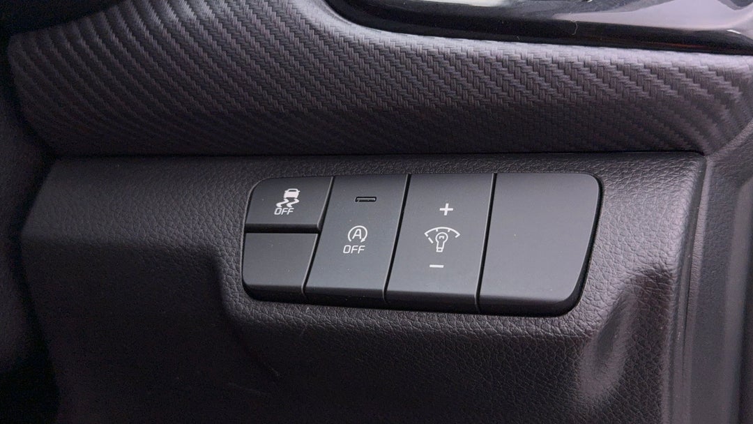 2023 Kia Rio Gt-line, Automatic, 30713 km, Utility Switches/Buttons