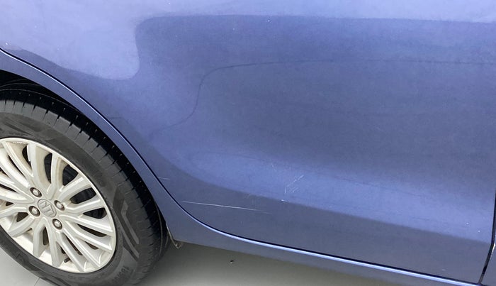 2022 Maruti Dzire ZXI CNG, CNG, Manual, 24,022 km, Right rear door - Minor scratches
