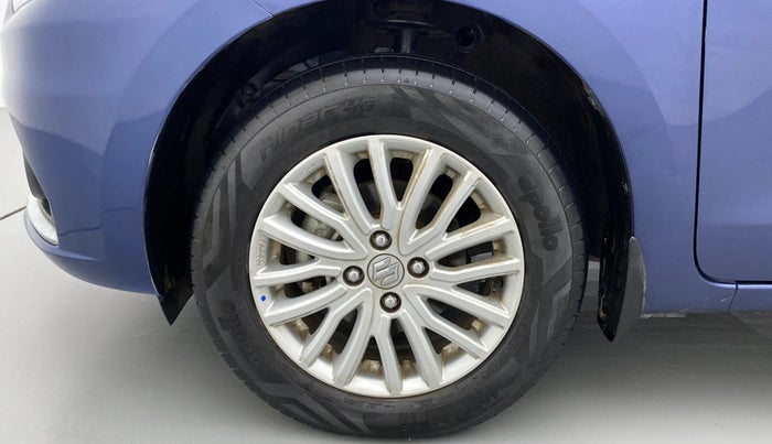 2022 Maruti Dzire ZXI CNG, CNG, Manual, 24,022 km, Left Front Wheel