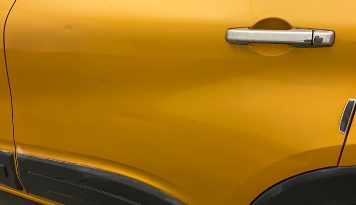 2021 Renault TRIBER 1.0 RXE Petrol, Petrol, Manual, 19,652 km, Rear left door - Slightly dented