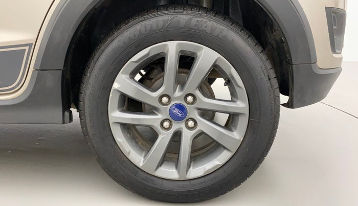 2019 Ford FREESTYLE TITANIUM 1.2 PETROL, Petrol, Manual, 29,760 km, Left Rear Wheel