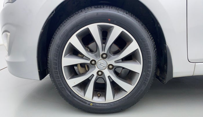 2017 Hyundai Verna FLUIDIC 1.6 SX VTVT, Petrol, Manual, 43,152 km, Left Front Wheel