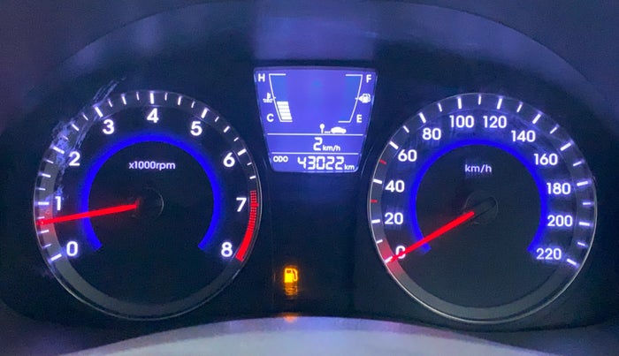 2017 Hyundai Verna FLUIDIC 1.6 SX VTVT, Petrol, Manual, 43,152 km, Odometer Image
