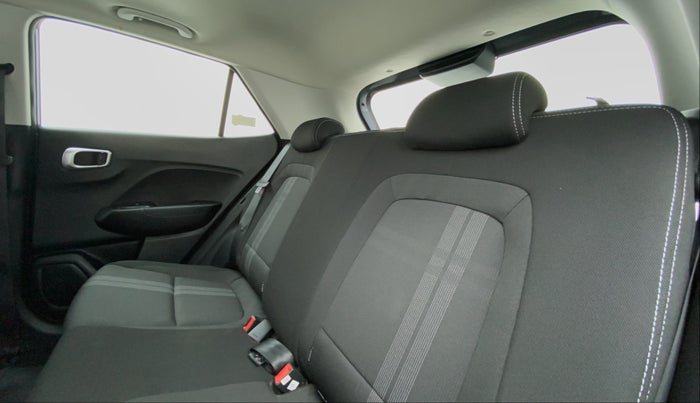2019 Hyundai VENUE 1.0 TURBO GDI SX+ AT, Petrol, Automatic, 5,321 km, Right Side Rear Door Cabin