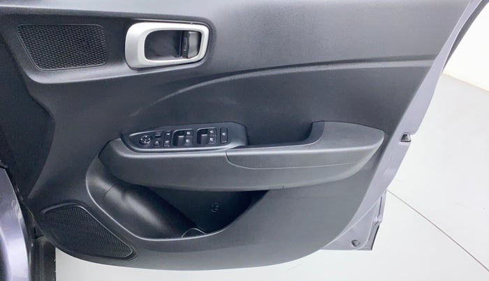 2019 Hyundai VENUE 1.0 TURBO GDI SX+ AT, Petrol, Automatic, 5,321 km, Driver Side Door Panels Control