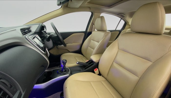 2016 Honda City VX (O) PETROL, Petrol, Manual, 52,882 km, Right Side Front Door Cabin