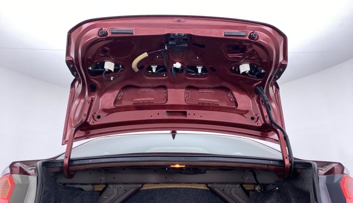 2016 Honda City VX (O) PETROL, Petrol, Manual, 52,882 km, Boot Door Open