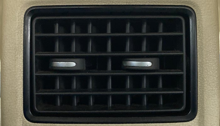 2014 Volkswagen Vento COMFORTLINE PETROL, Petrol, Manual, 77,401 km, Rear Ac