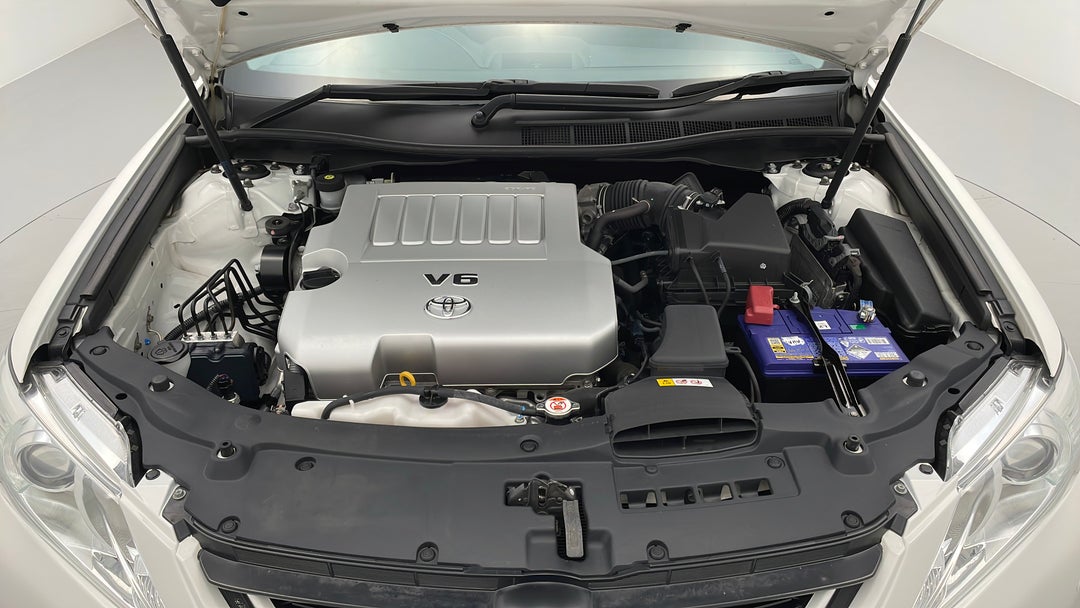 Open Bonnet (Engine)