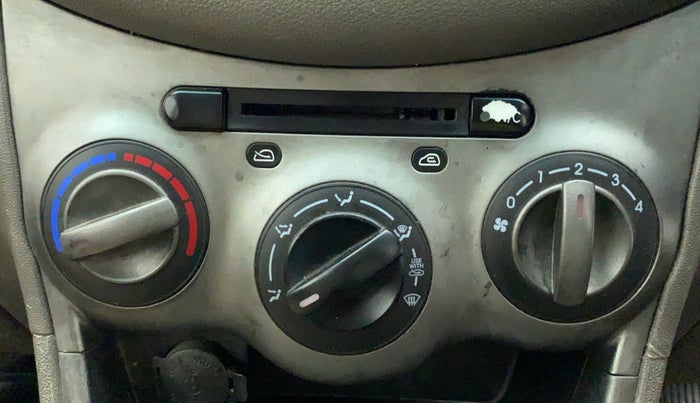 2010 Hyundai i10 MAGNA 1.2, Petrol, Manual, 52,099 km, AC Unit - Directional switch has minor damage