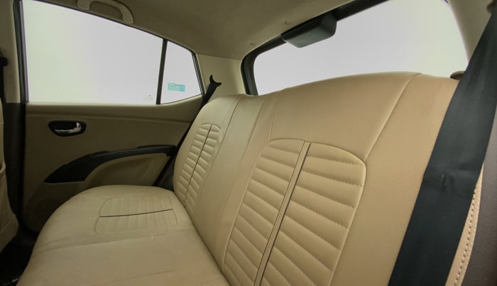 2010 Hyundai i10 MAGNA 1.2, Petrol, Manual, 52,099 km, Right Side Rear Door Cabin