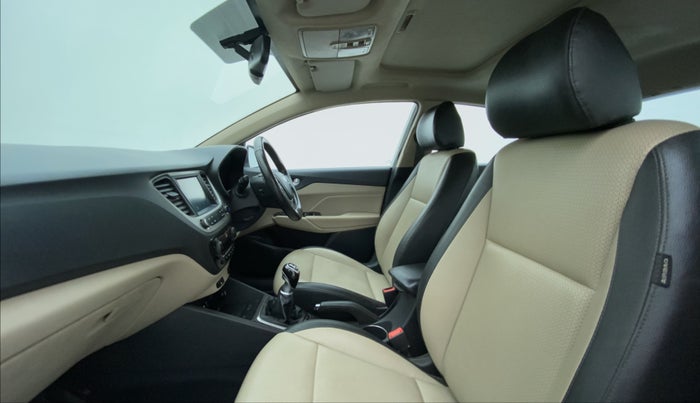 2019 Hyundai Verna 1.6 SX (O) CRDI MT, Diesel, Manual, 87,943 km, Right Side Front Door Cabin