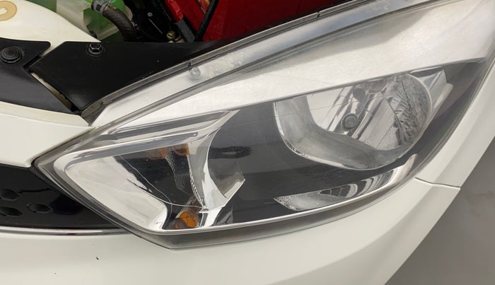 2016 Tata Tiago XE PETROL, Petrol, Manual, 51,597 km, Left headlight - Faded
