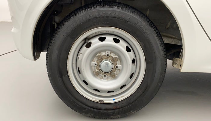 2016 Tata Tiago XE PETROL, Petrol, Manual, 51,597 km, Right Rear Wheel