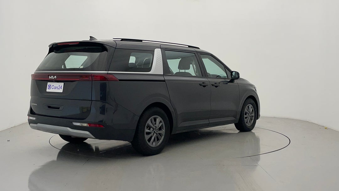 Right Back Diagonal (45- Degree) View