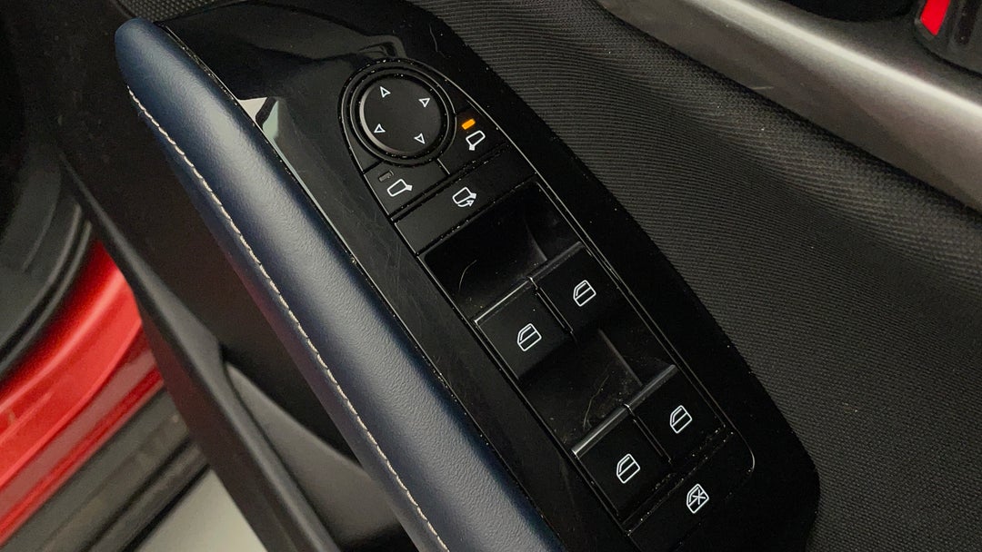 2020 Mazda CX-30 G20 Evolve (fwd), Automatic, 78785 km, Drivers Side Door Panel Controls