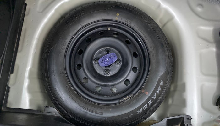 2018 Maruti Swift VXI D, Petrol, Manual, 44,843 km, Spare Tyre
