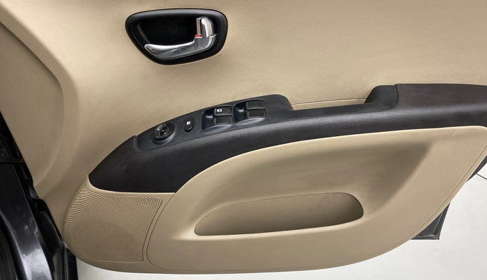 2011 Hyundai i10 SPORTZ 1.2, Petrol, Manual, 58,948 km, Driver Side Door Panels Control
