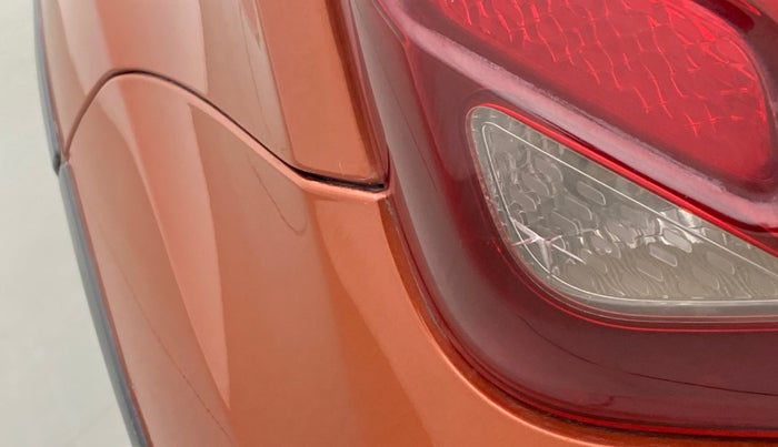 2017 Renault Duster RXZ 85 PS DIESEL, Diesel, Manual, 73,010 km, Left tail light - Minor damage