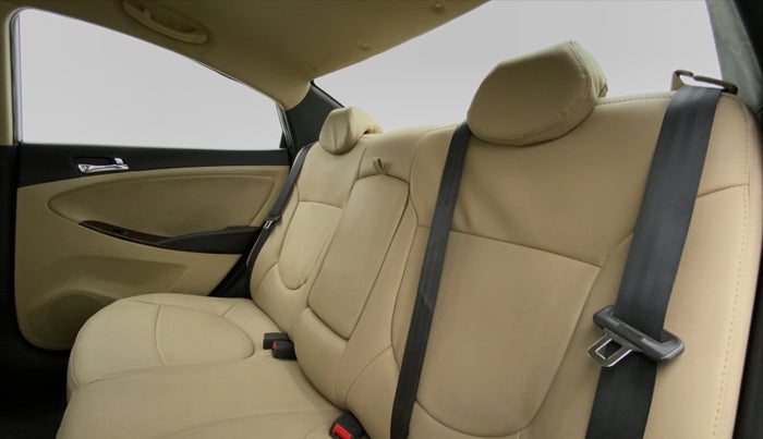 2014 Hyundai Verna FLUIDIC 1.6 SX VTVT, Petrol, Manual, 76,896 km, Right Side Rear Door Cabin