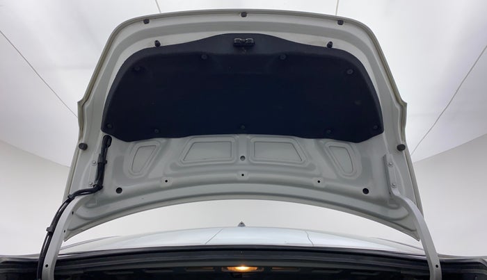 2014 Hyundai Verna FLUIDIC 1.6 SX VTVT, Petrol, Manual, 76,896 km, Boot Door Open