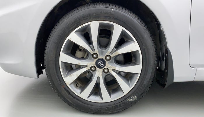 2014 Hyundai Verna FLUIDIC 1.6 SX VTVT, Petrol, Manual, 76,896 km, Left Front Wheel