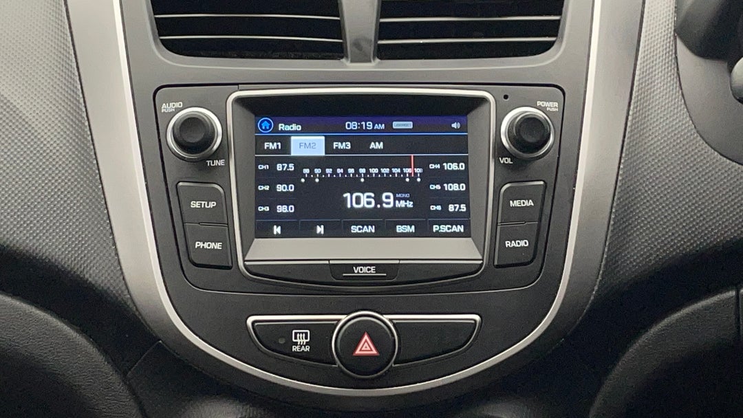 2017 Hyundai Accent Active, Automatic, 118720 km, Infotainment System