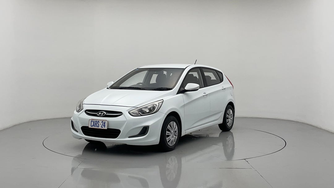 2017 Hyundai Accent Active, Automatic, 118720 km, Left Front Diagonal (45- Degree) View