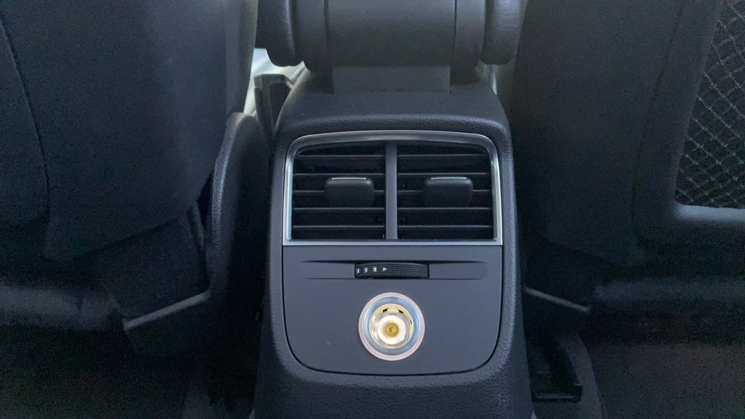 Rear A/C Vent