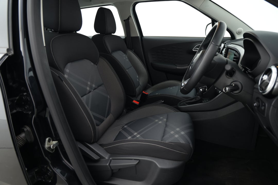 2023 MG Mg3 Auto Core, Automatic, 29494 km, Right Side Front Door Cabin View