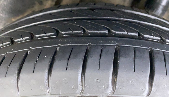 2010 Honda City S MT PETROL, Petrol, Manual, 47,886 km, Left Rear Tyre Tread