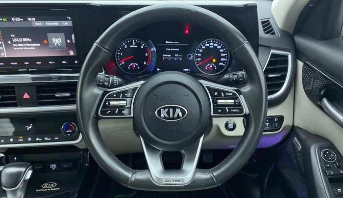 2020 KIA SELTOS HTX+ AT 1.5 DIESEL, Diesel, Automatic, 11,476 km, Steering Wheel Close Up