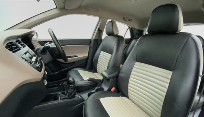 2018 Hyundai Elite i20 Magna Executive 1.2, Petrol, Manual, 91,028 km, Right Side Front Door Cabin