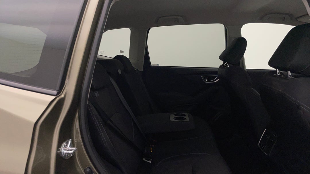 2024 Subaru Forester 2.5i (AWD), Automatic, 48185 km, Right Side Rear Door Cabin View