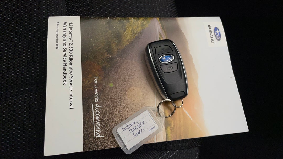 2024 Subaru Forester 2.5i (AWD), Automatic, 48185 km, Key Close-up