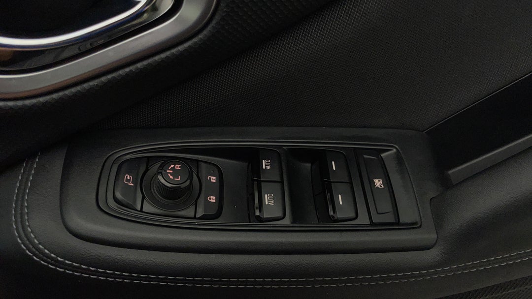 2024 Subaru Forester 2.5i (AWD), Automatic, 48185 km, Drivers Side Door Panel Controls