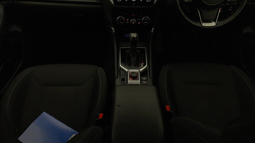 2024 Subaru Forester 2.5i (AWD), Automatic, 48185 km, Center Console