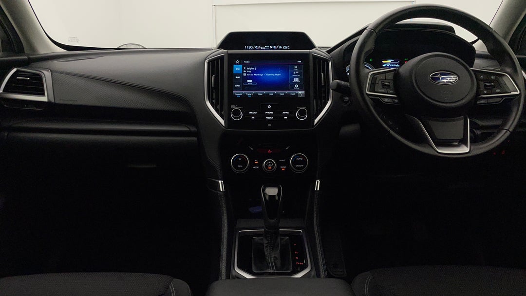 2024 Subaru Forester 2.5i (AWD), Automatic, 48185 km, Dashboard View