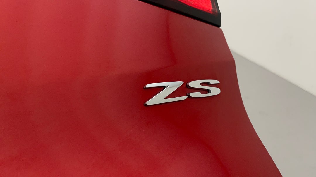 Badge (Boot Right Side)