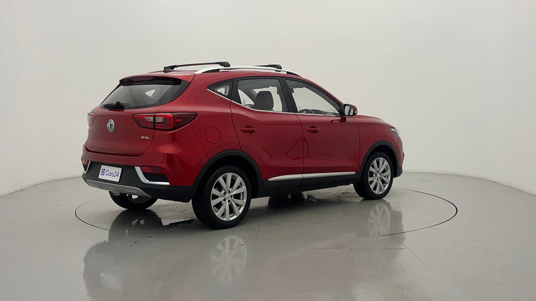 Right Back Diagonal (45- Degree) View