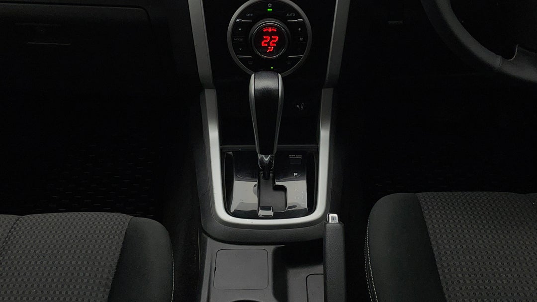 2018 Isuzu MU-X Ls-u (4x2), Automatic, 74416 km, Gear Lever 