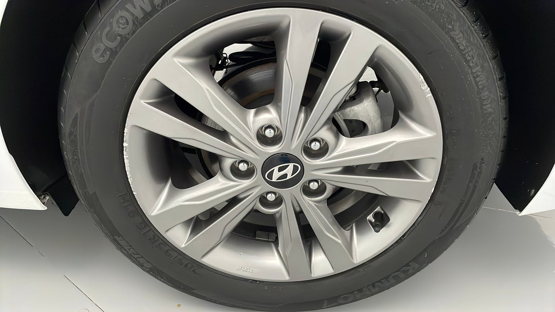 Wheels Rim Rear LHS Scratch