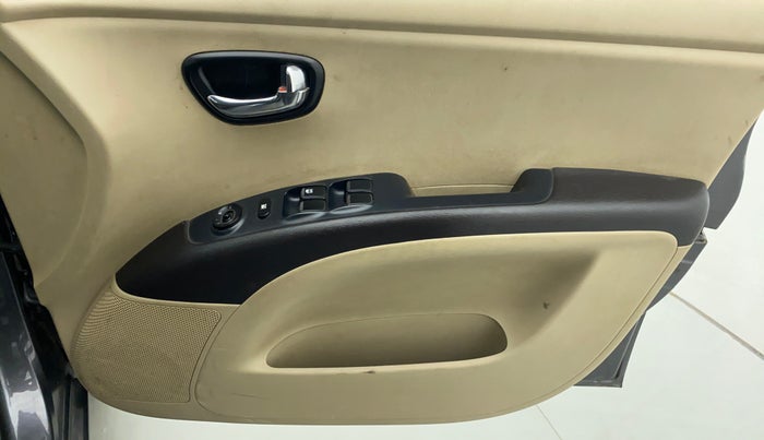 2012 Hyundai i10 MAGNA 1.2 KAPPA2, Petrol, Manual, 80,147 km, Driver Side Door Panels Controls