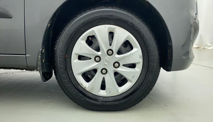 2012 Hyundai i10 MAGNA 1.2 KAPPA2, Petrol, Manual, 80,147 km, Right Front Tyre