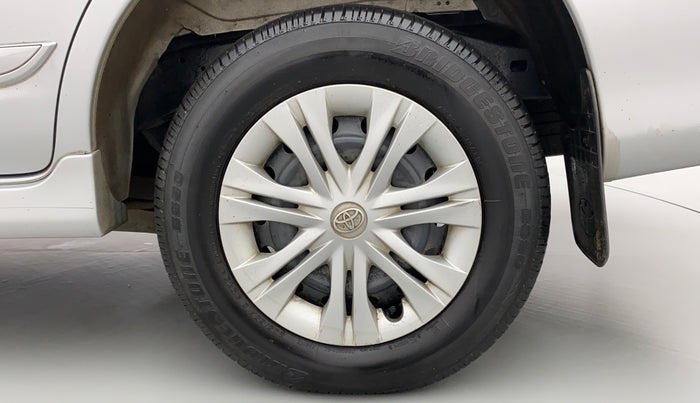 2014 Toyota Innova 2.5 GX 7 STR LIMITED EDITION, Diesel, Manual, 85,512 km, Left Rear Wheel