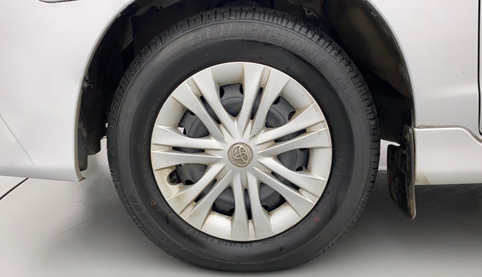 2014 Toyota Innova 2.5 GX 7 STR LIMITED EDITION, Diesel, Manual, 85,512 km, Left Front Wheel