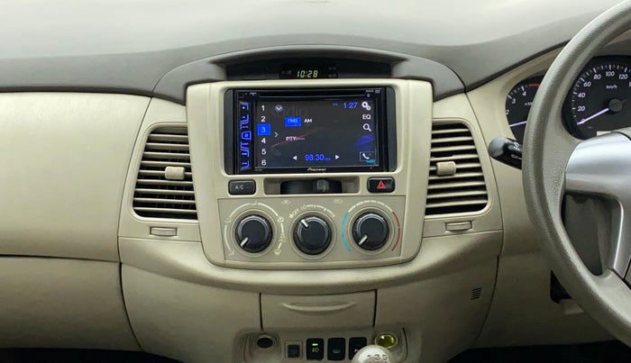 2014 Toyota Innova 2.5 GX 7 STR LIMITED EDITION, Diesel, Manual, 85,512 km, Air Conditioner