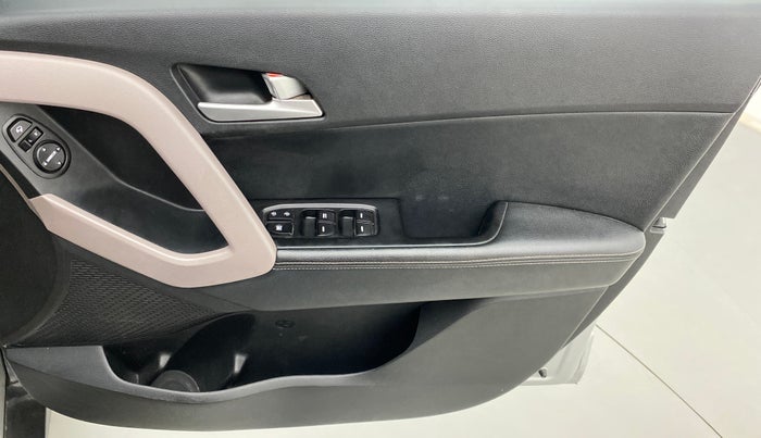 2018 Hyundai Creta 1.6 SX (O) CRDI, Diesel, Manual, 70,492 km, Driver Side Door Panels Control