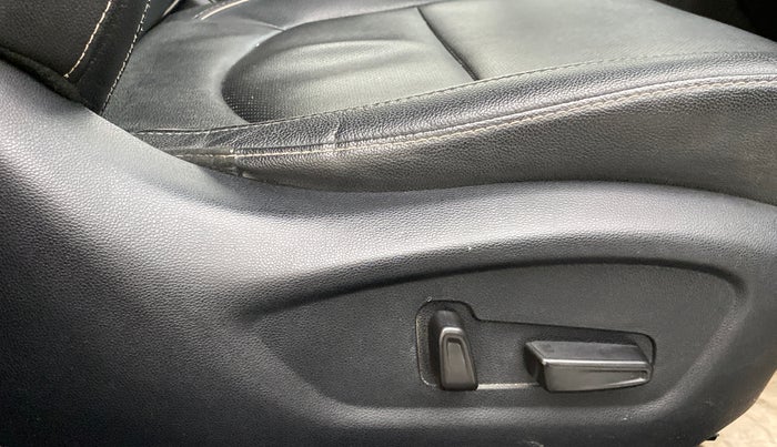 2018 Hyundai Creta 1.6 SX (O) CRDI, Diesel, Manual, 70,492 km, Driver Side Adjustment Panel